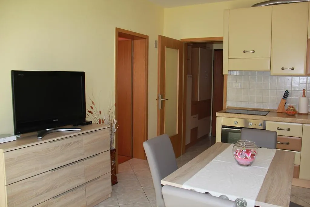 Grozdy Apartment Trogir