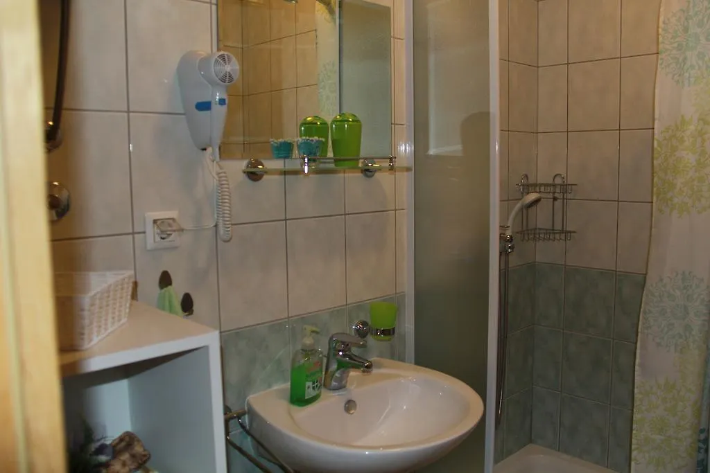 Grozdy Apartment Trogir 0*,