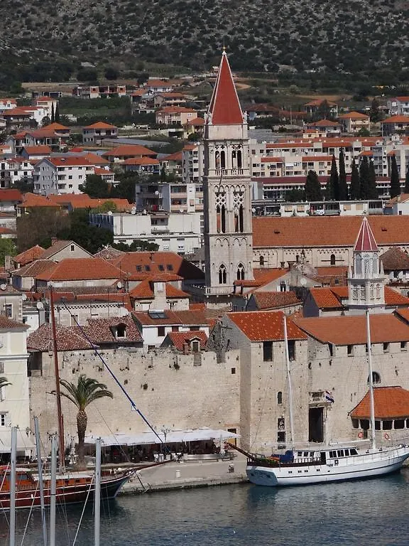 Grozdy Apartment Trogir