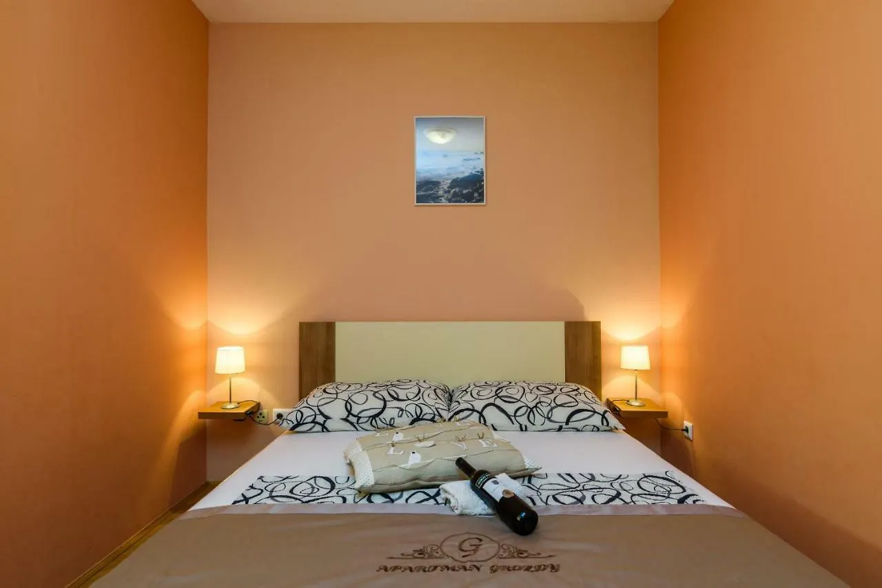 Grozdy Apartment Trogir 0*,  Croatia